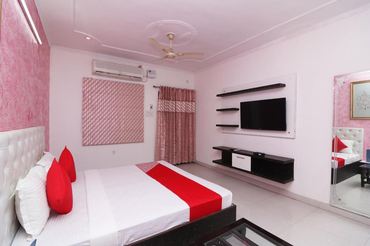 Oyo Hotel Inn Way Sonipat Buitenkant foto