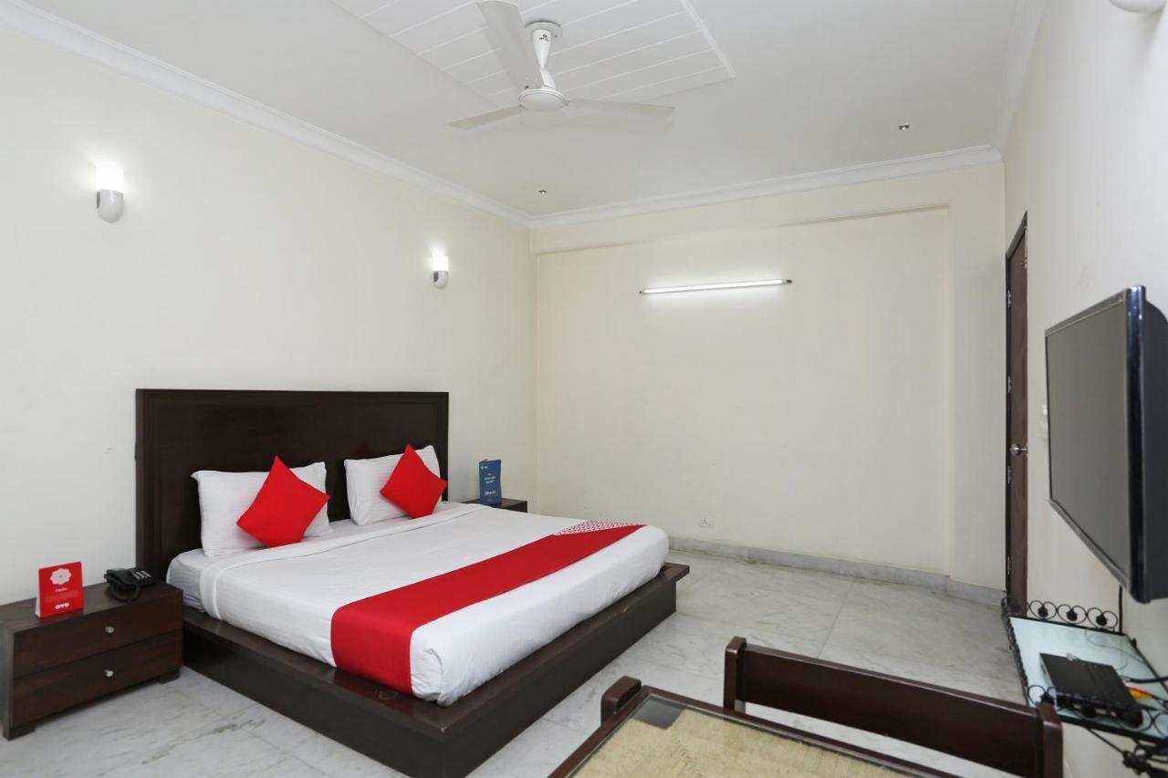 Oyo Hotel Inn Way Sonipat Buitenkant foto